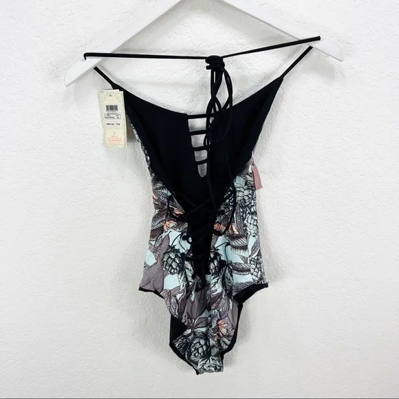 Maaji - Picture 8 of 9